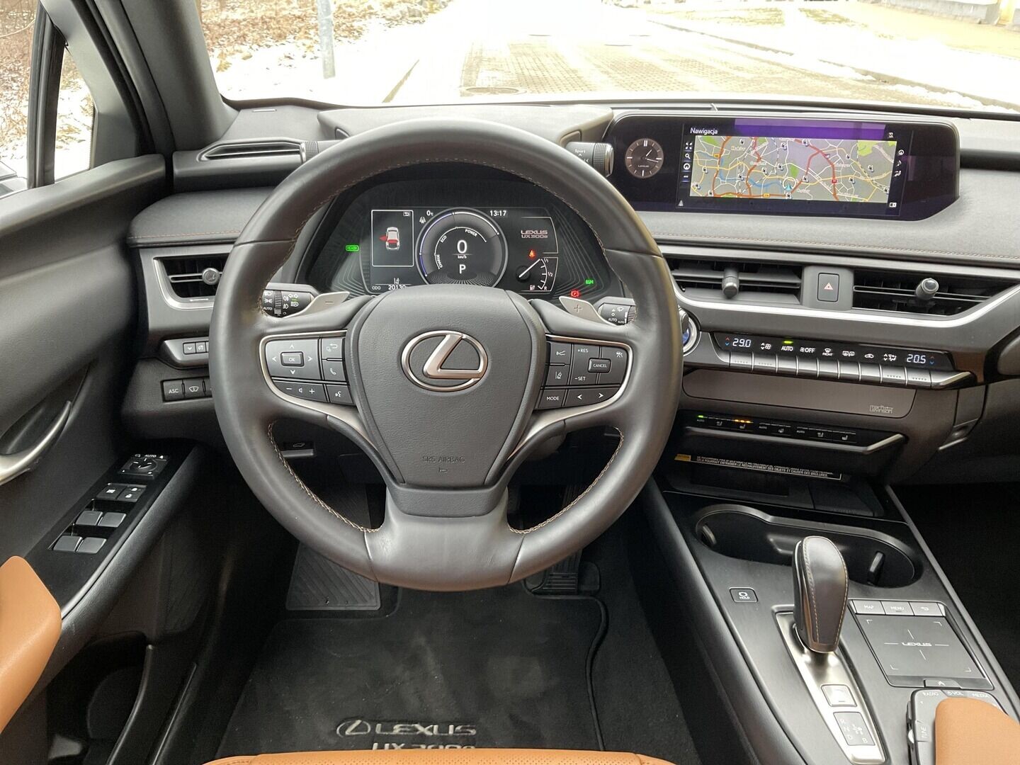 Lexus UX