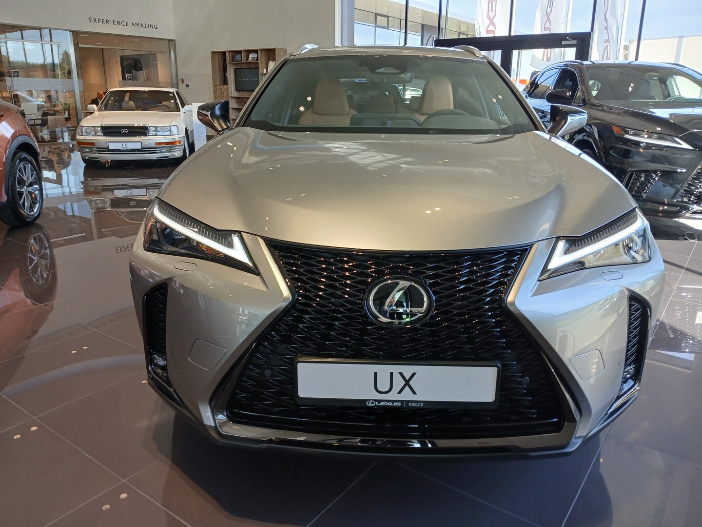 Lexus UX