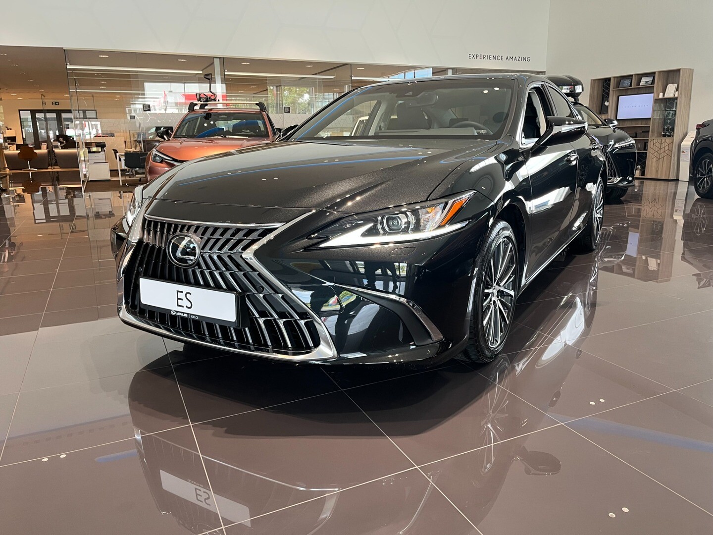 Lexus ES