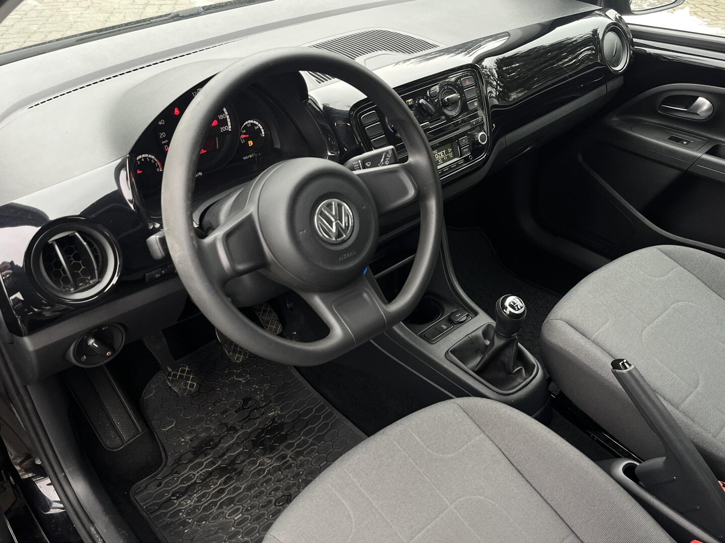 Volkswagen up!