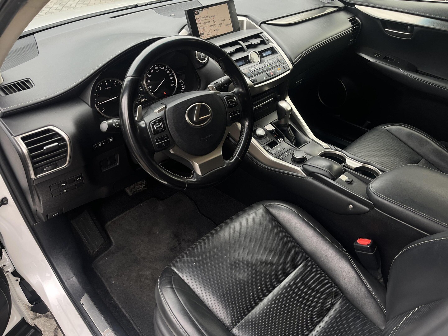 Lexus NX