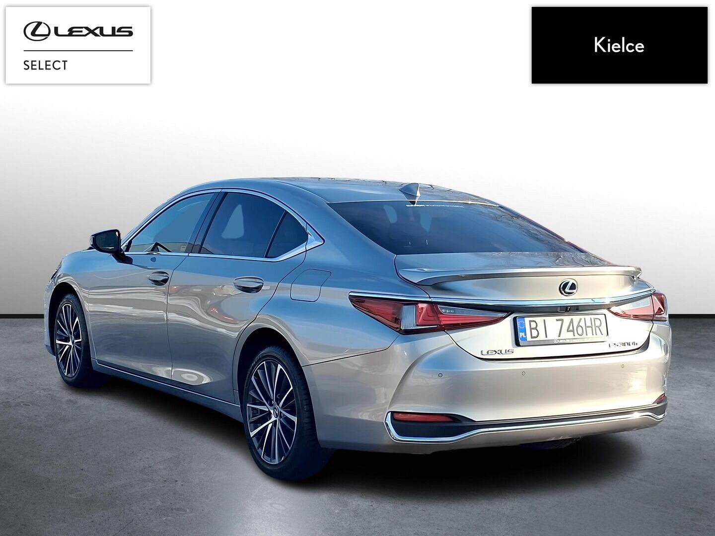 Lexus ES