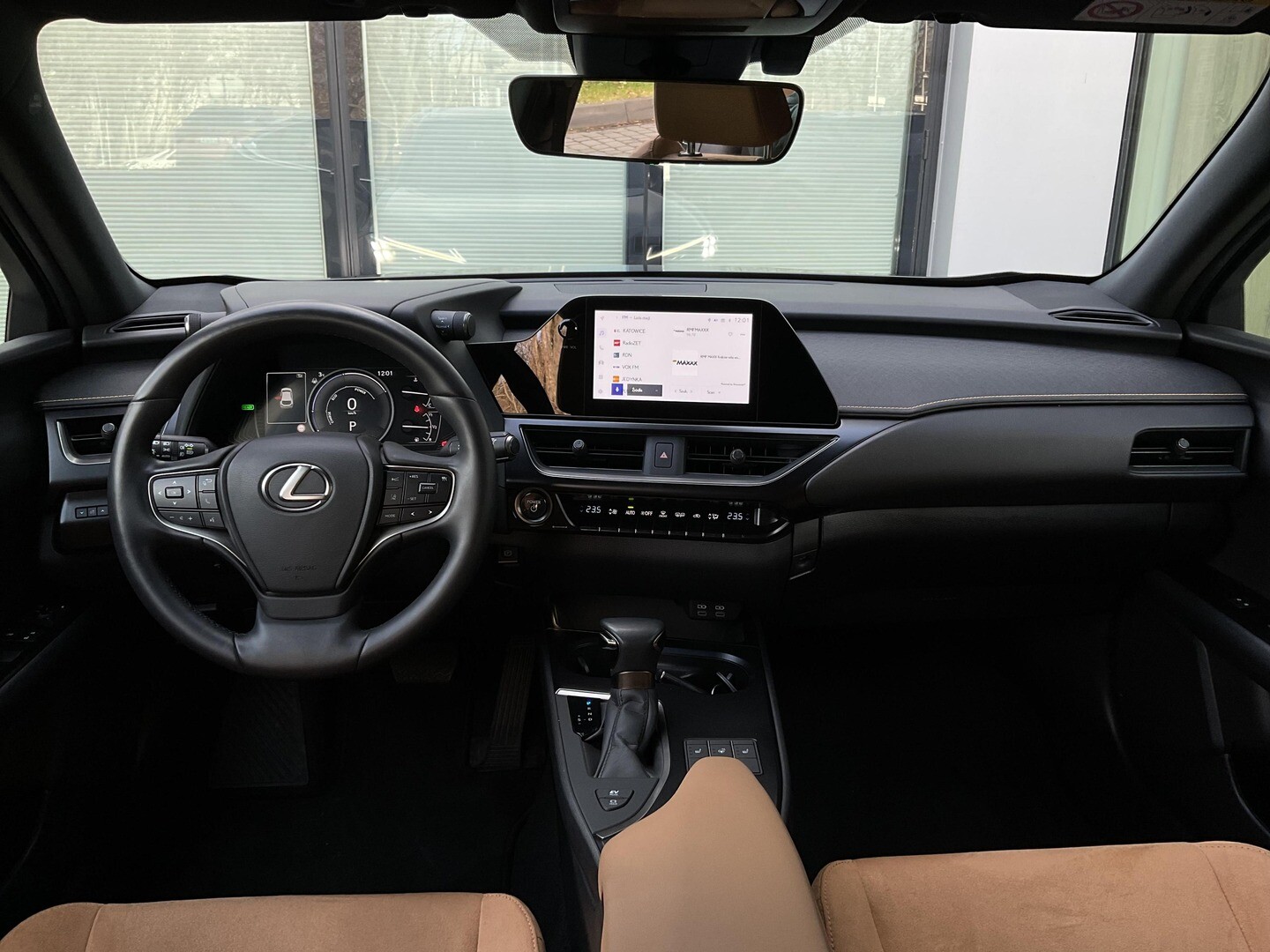 Lexus UX