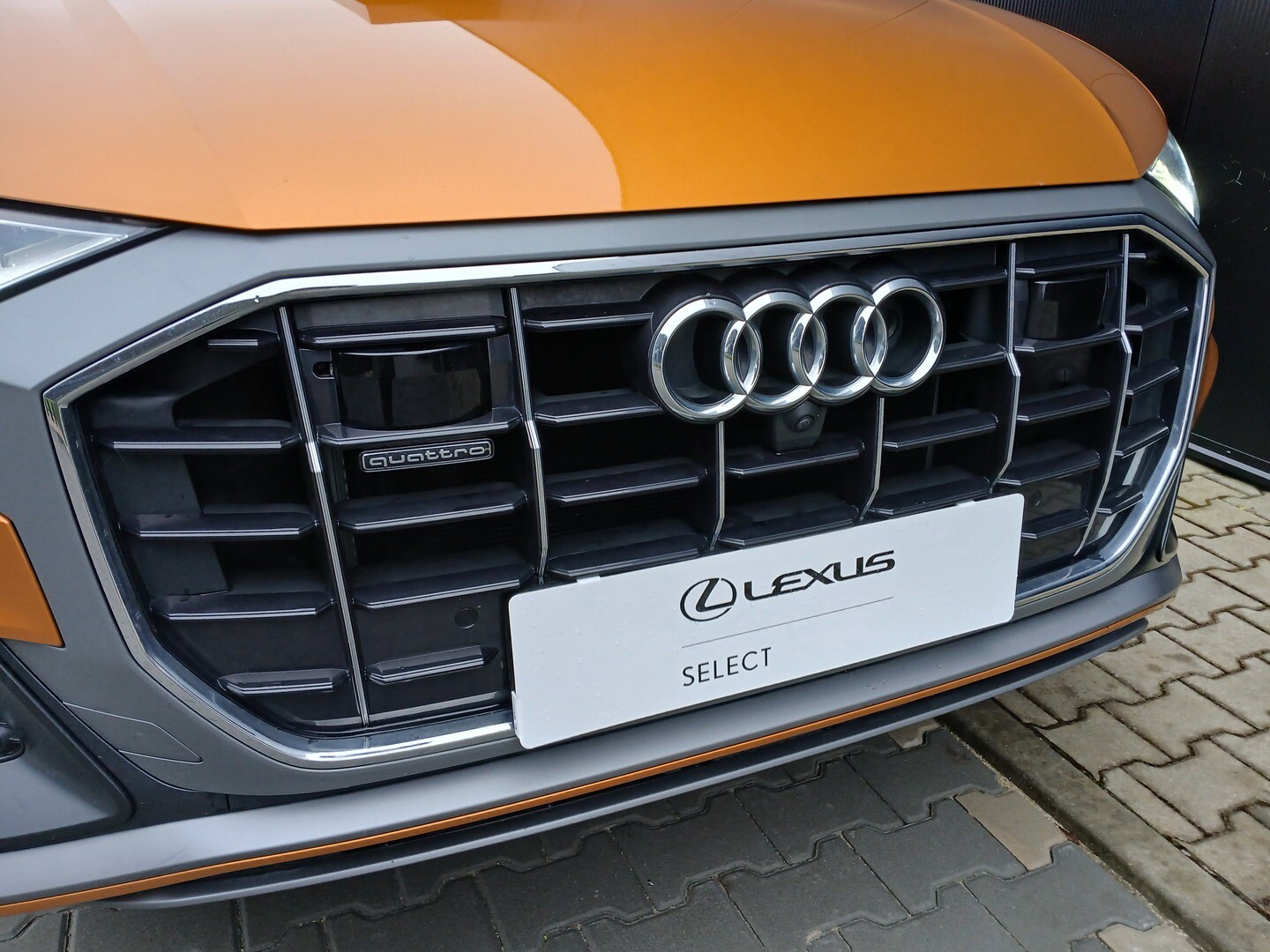 Audi Q8