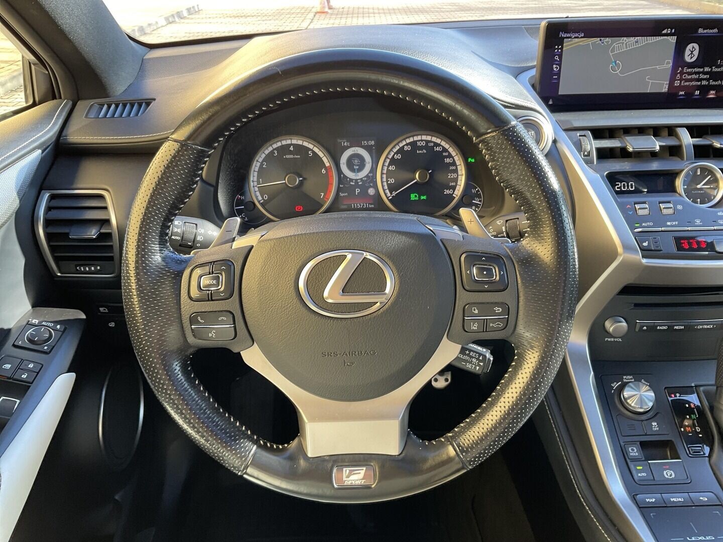 Lexus NX