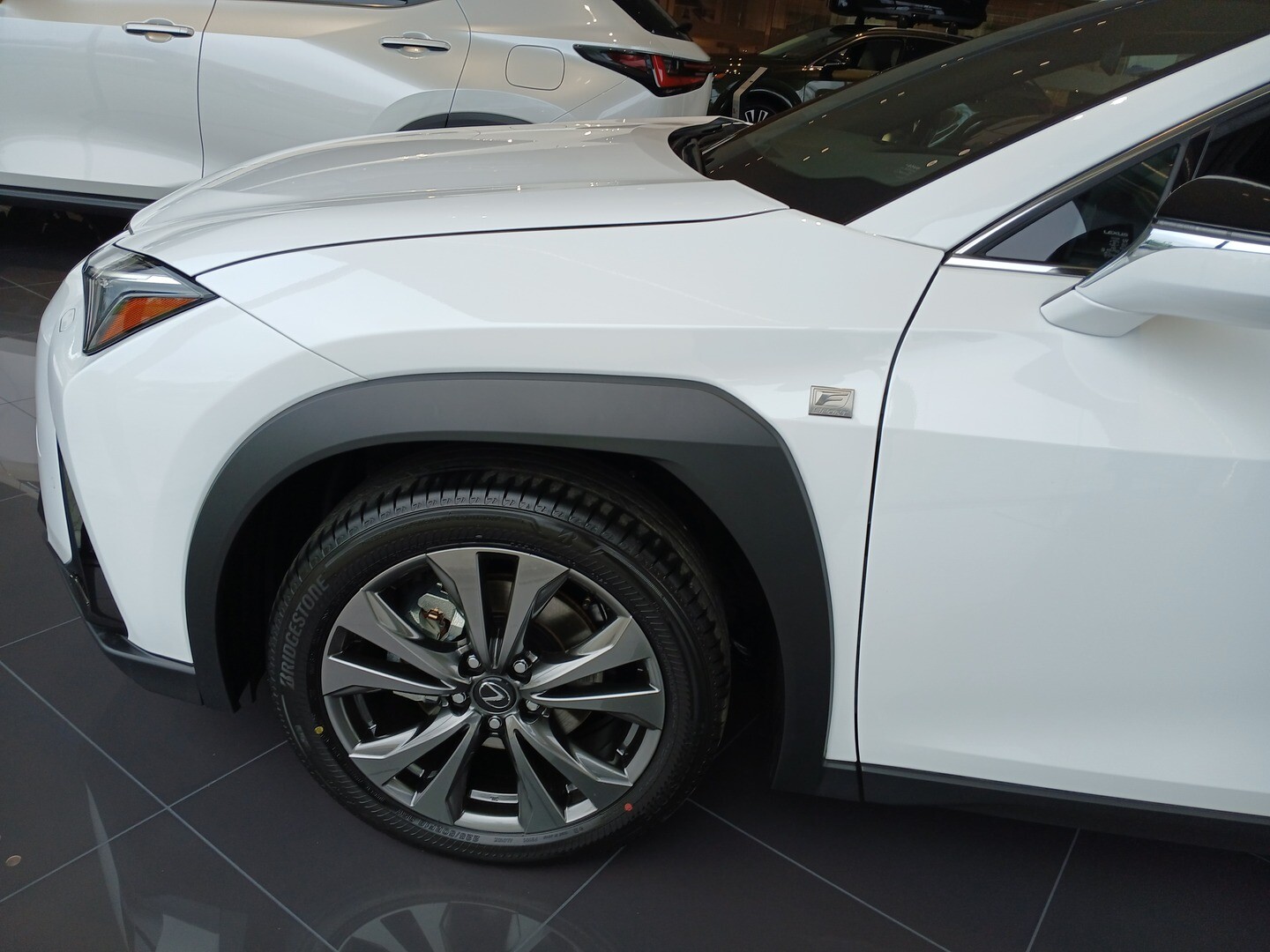 Lexus UX