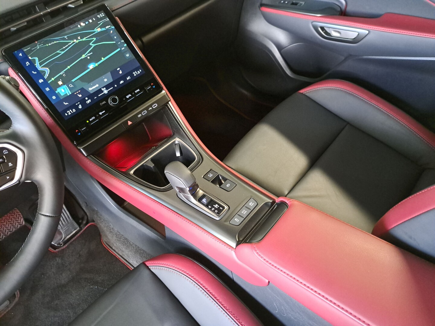 Lexus LBX