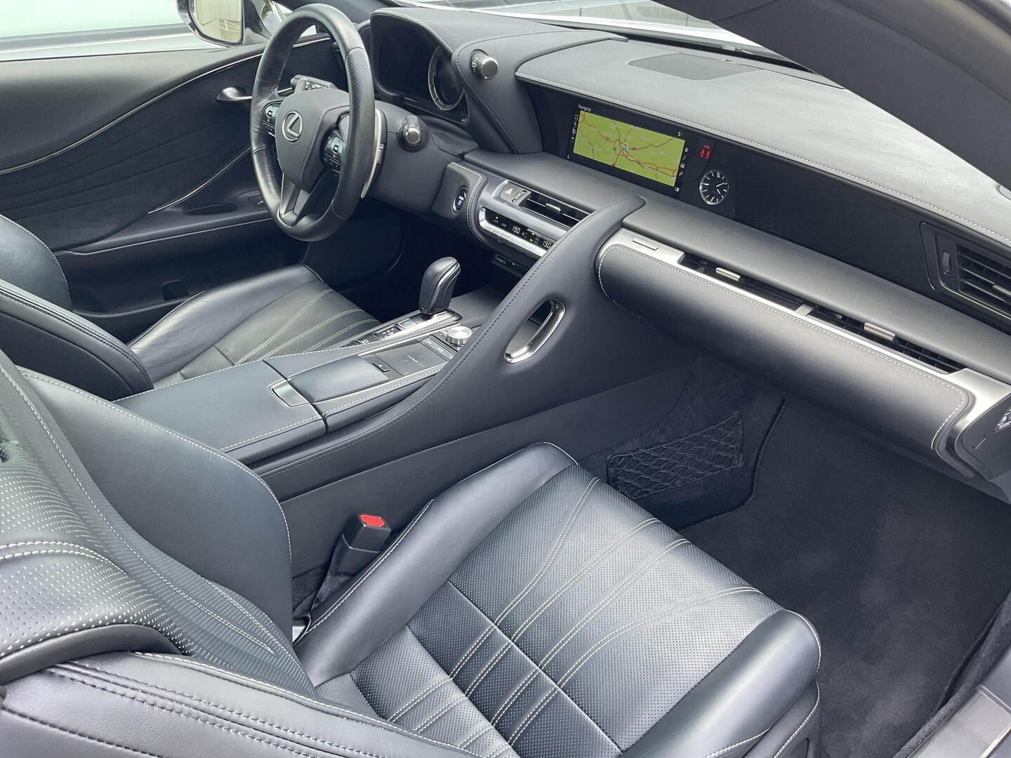 Lexus LC
