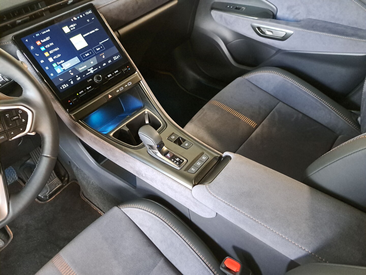 Lexus LBX