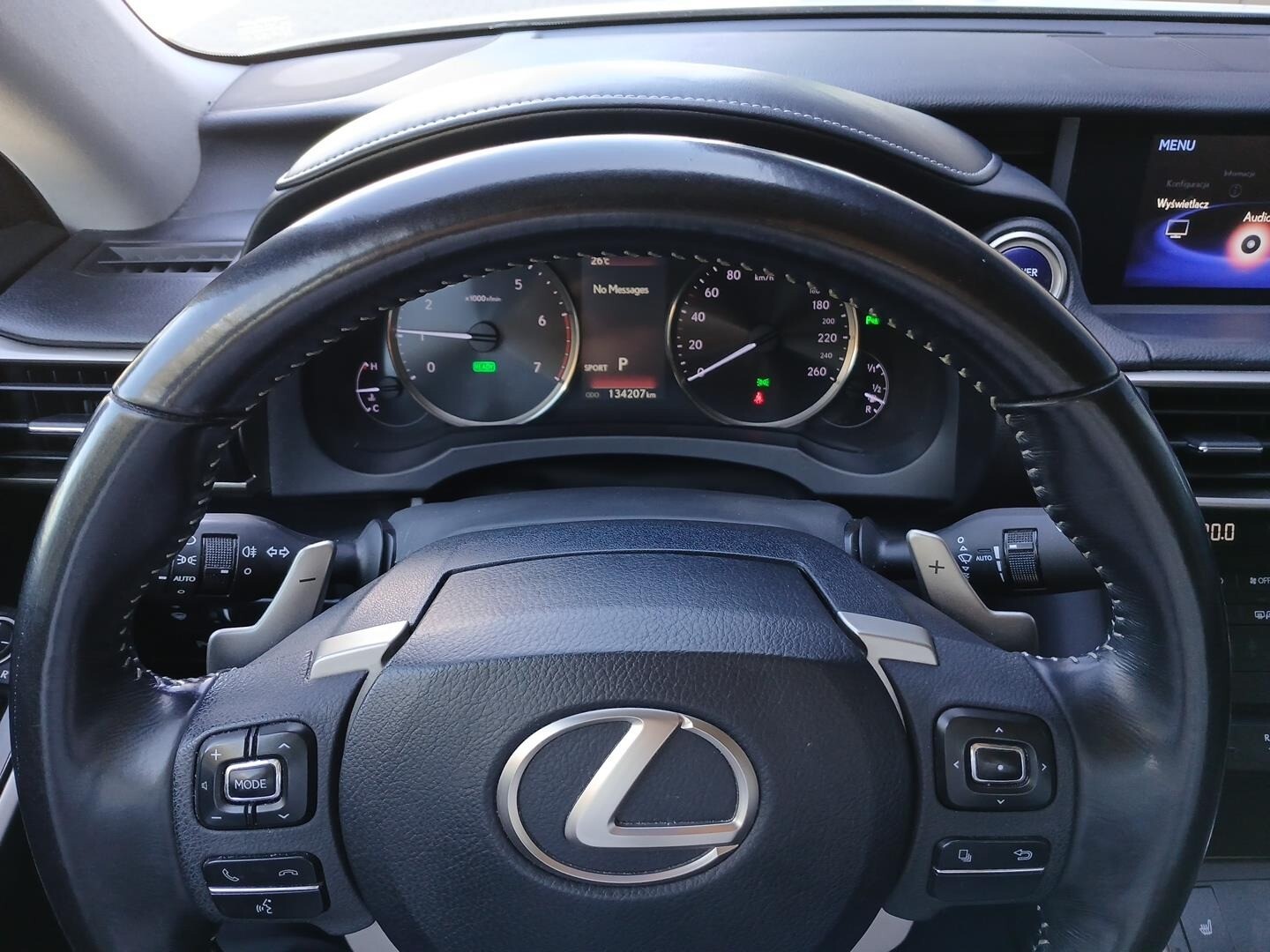 Lexus IS