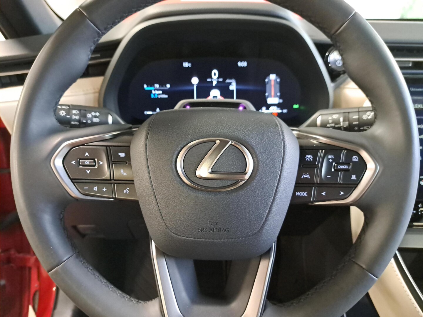 Lexus LBX