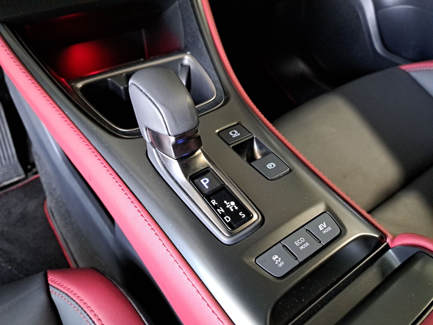 Lexus LBX