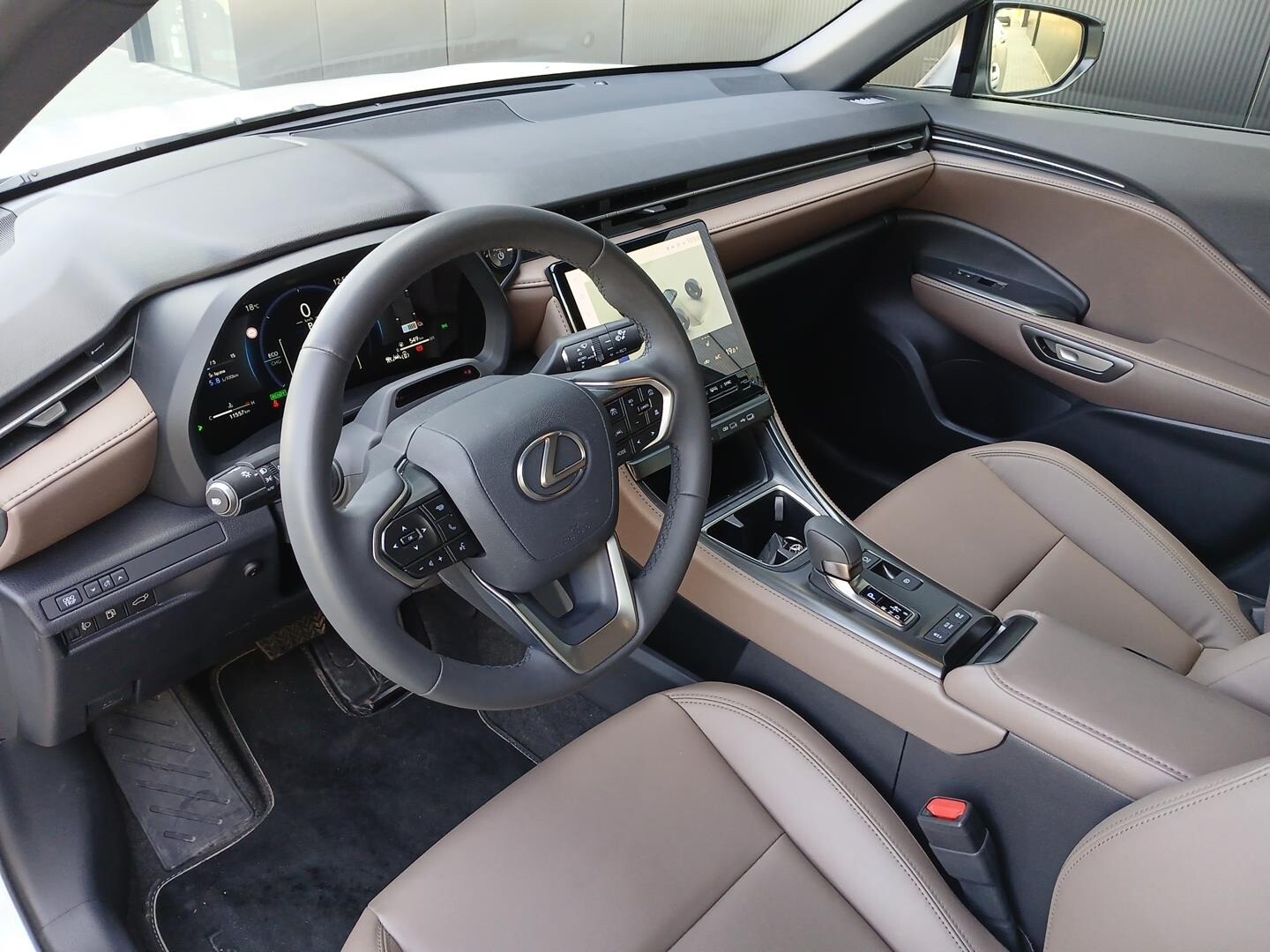Lexus LBX