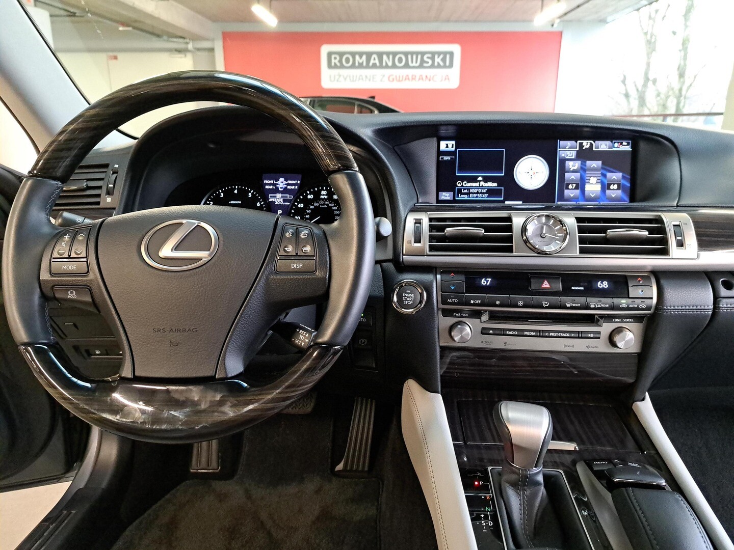 Lexus LS