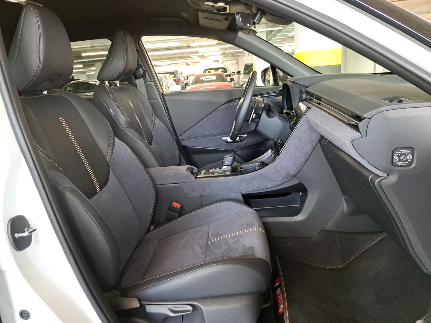 Lexus LBX