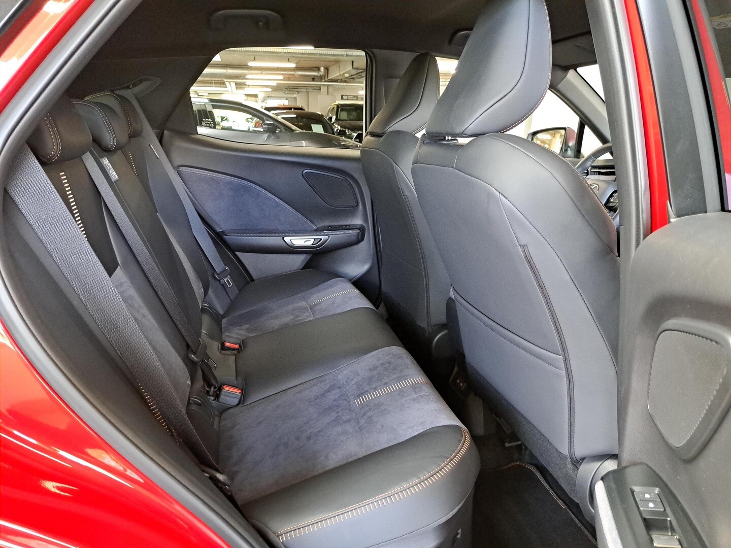 Lexus LBX