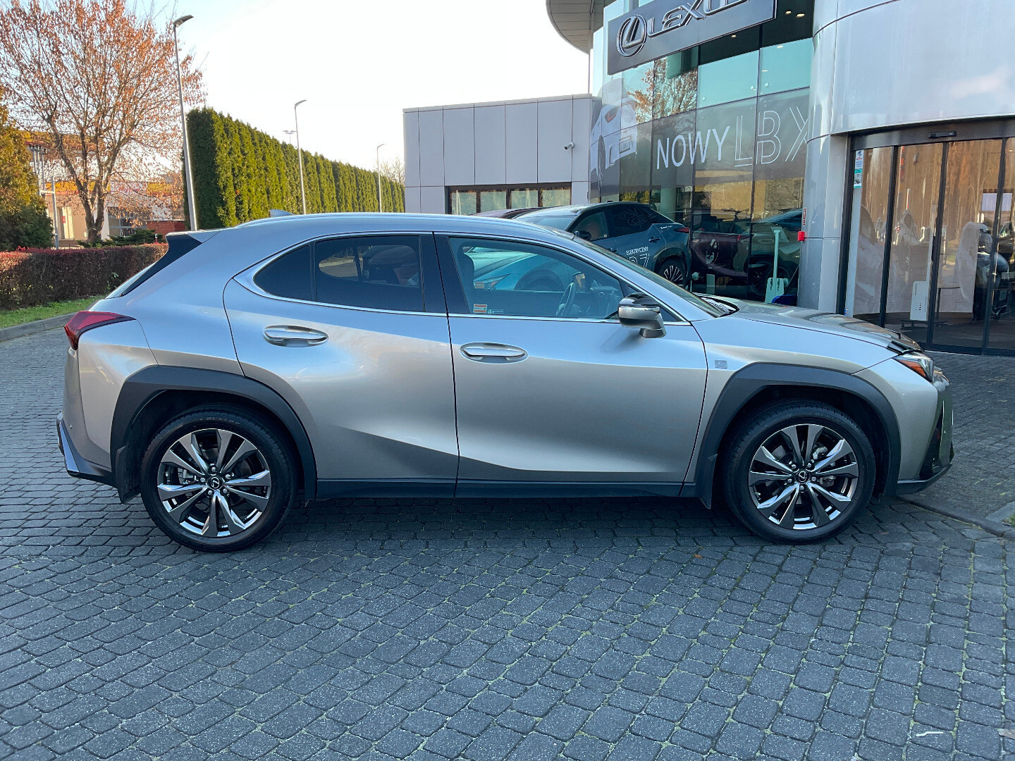 Lexus UX