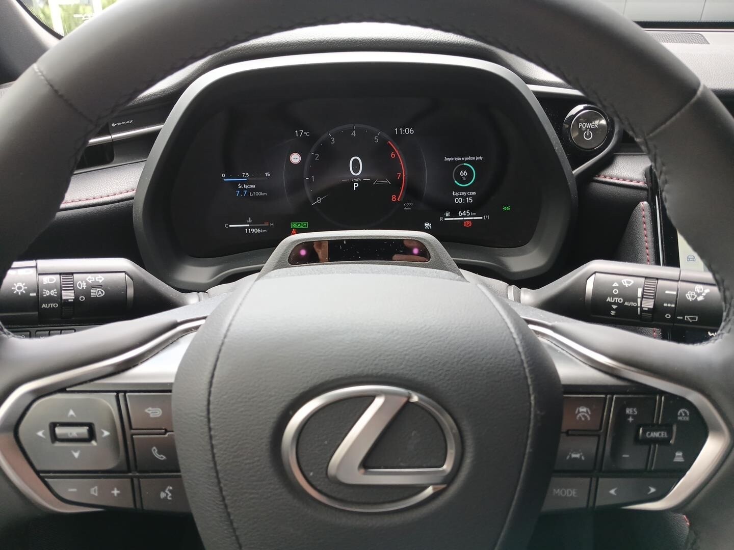 Lexus LBX