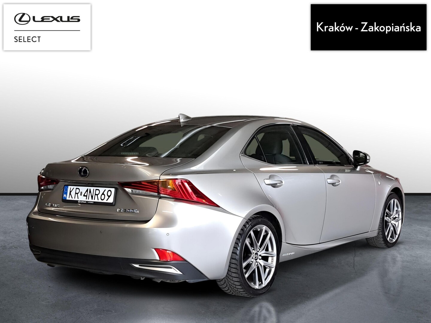 Lexus IS