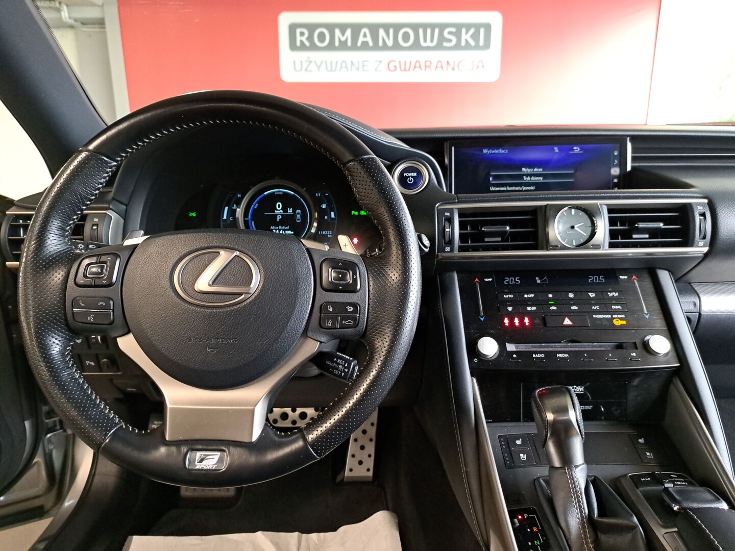Lexus IS