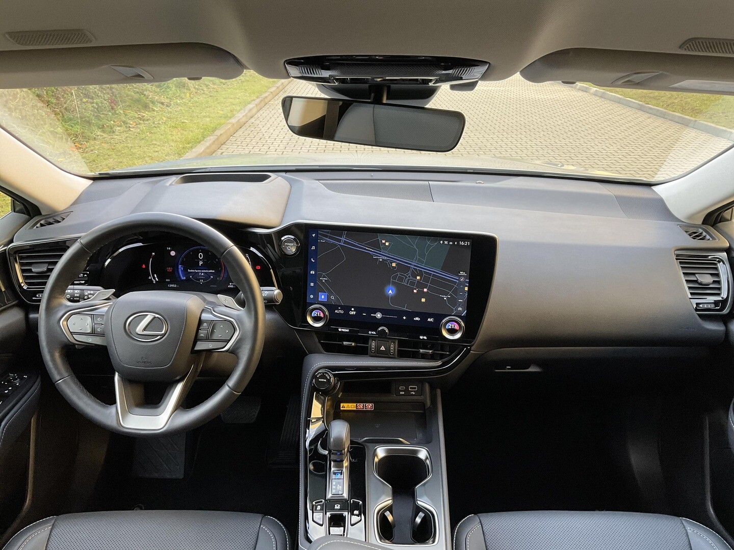 Lexus NX