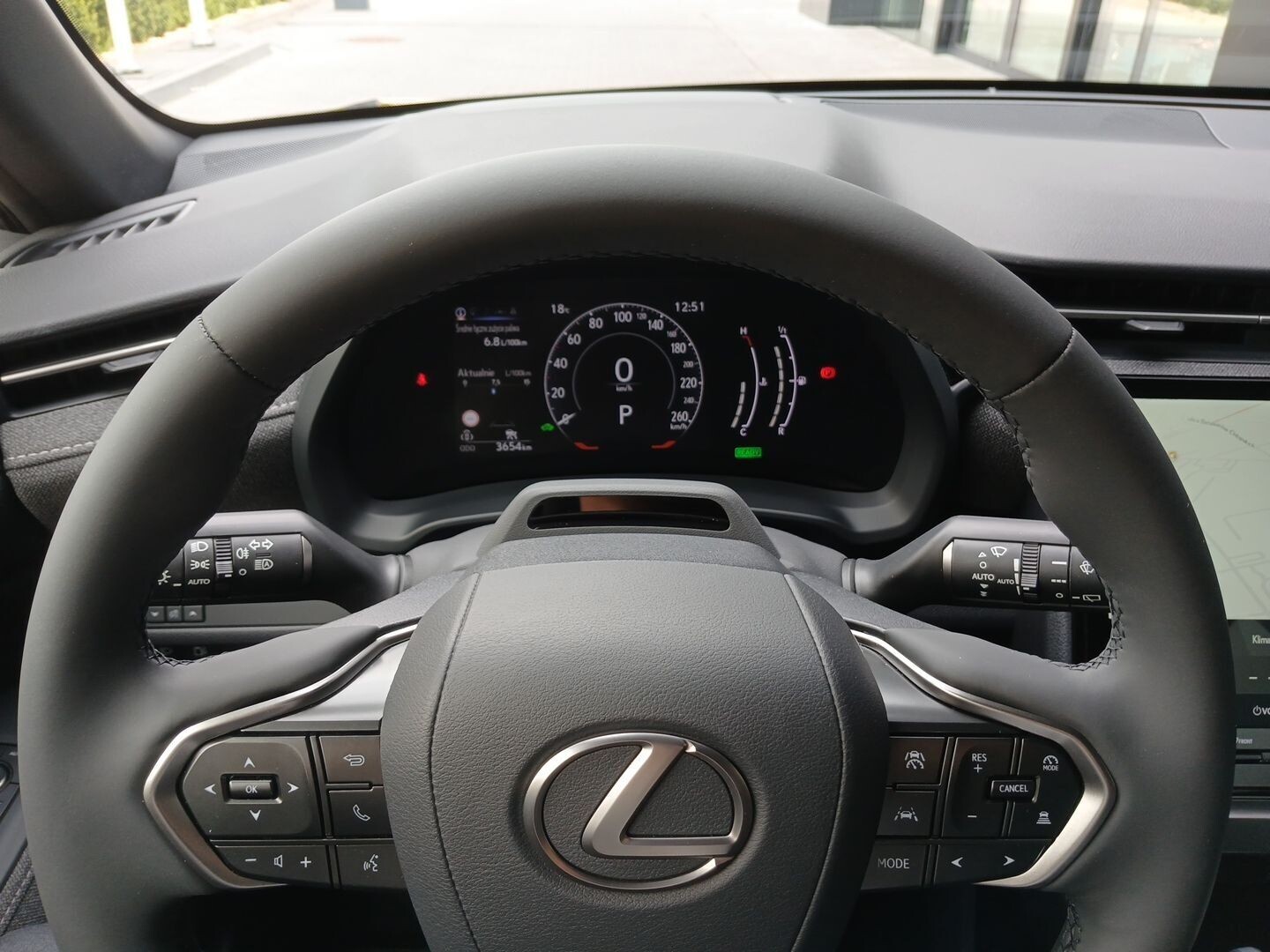 Lexus LBX