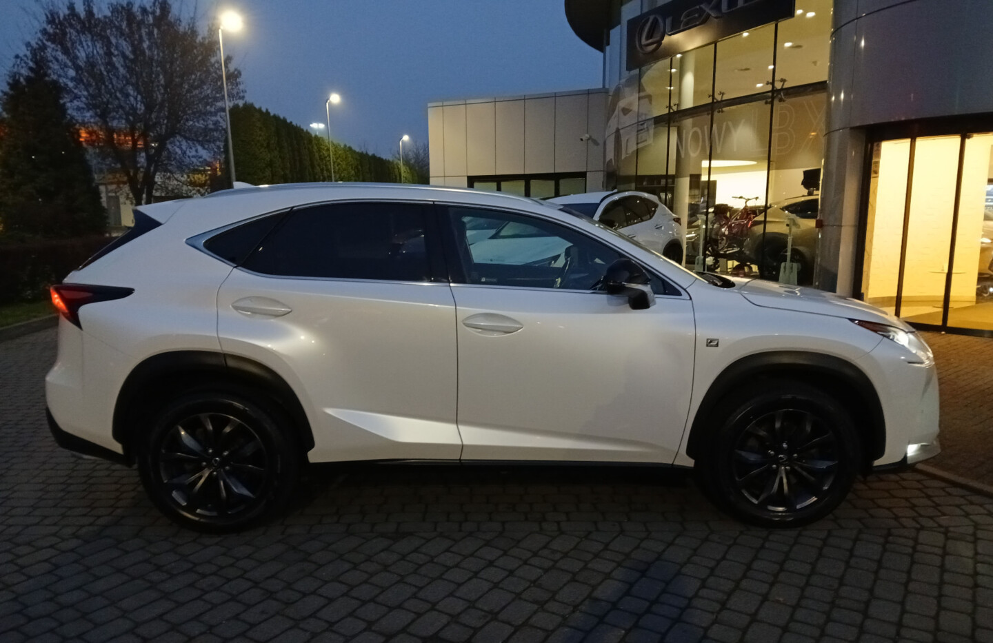 Lexus NX