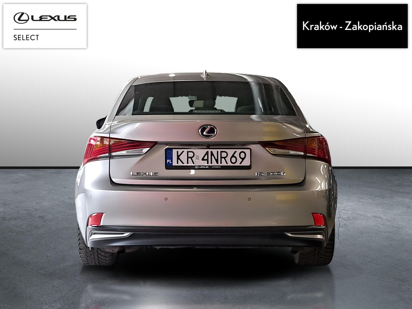 Lexus IS