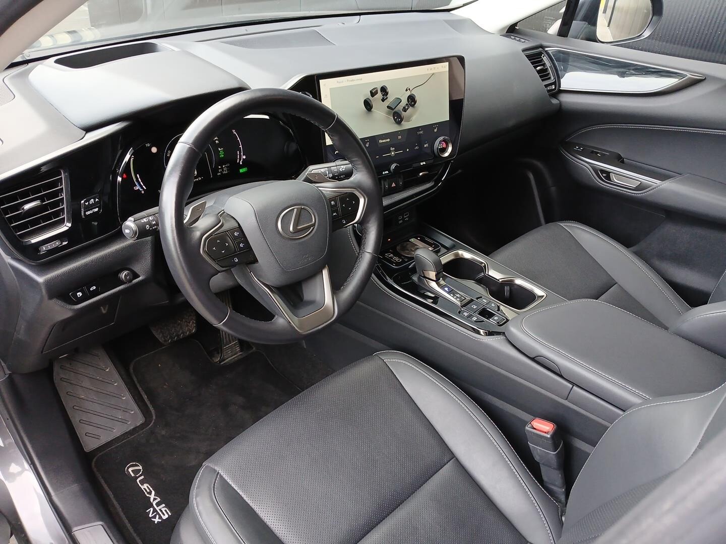 Lexus NX