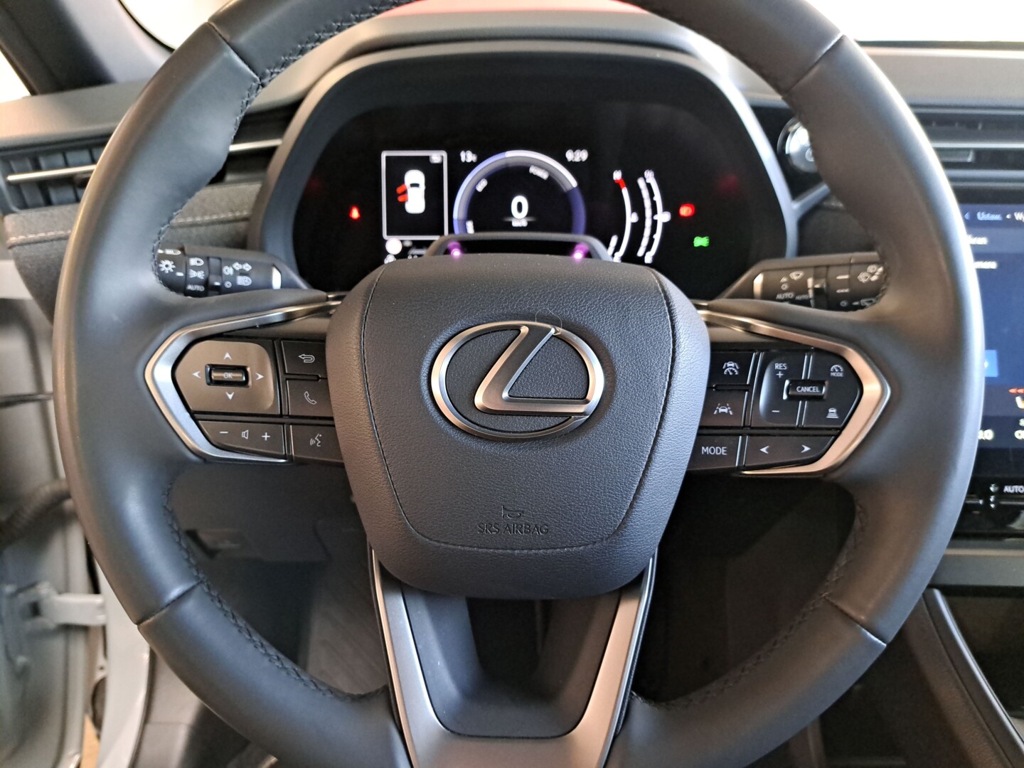 Lexus LBX