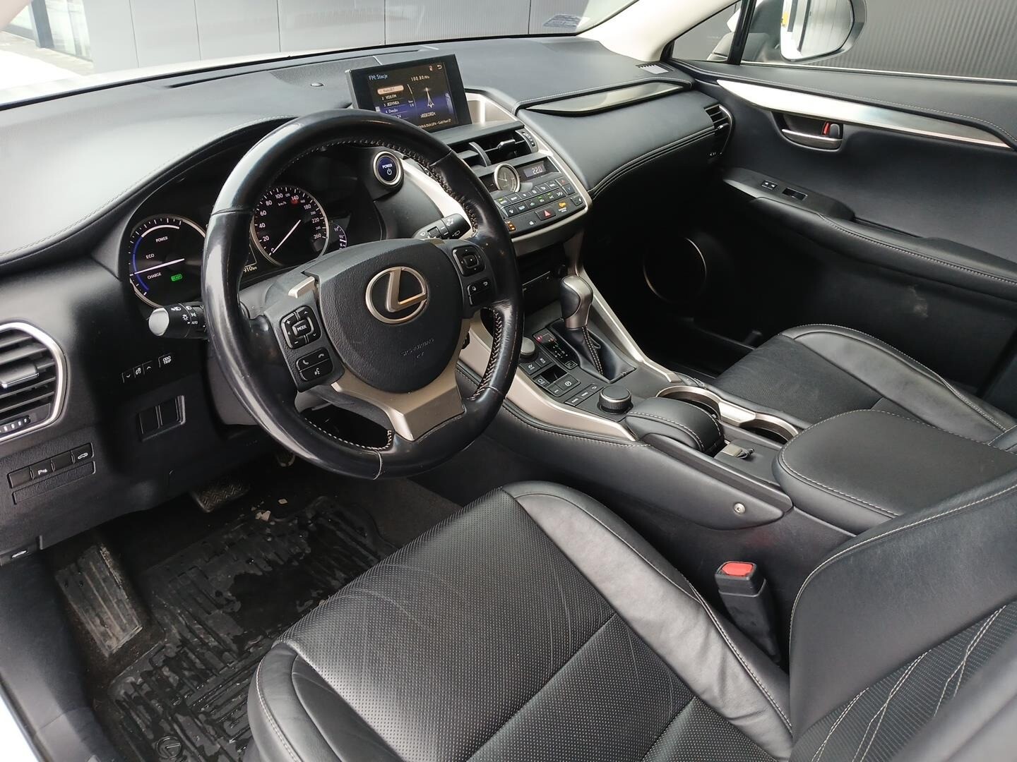 Lexus NX