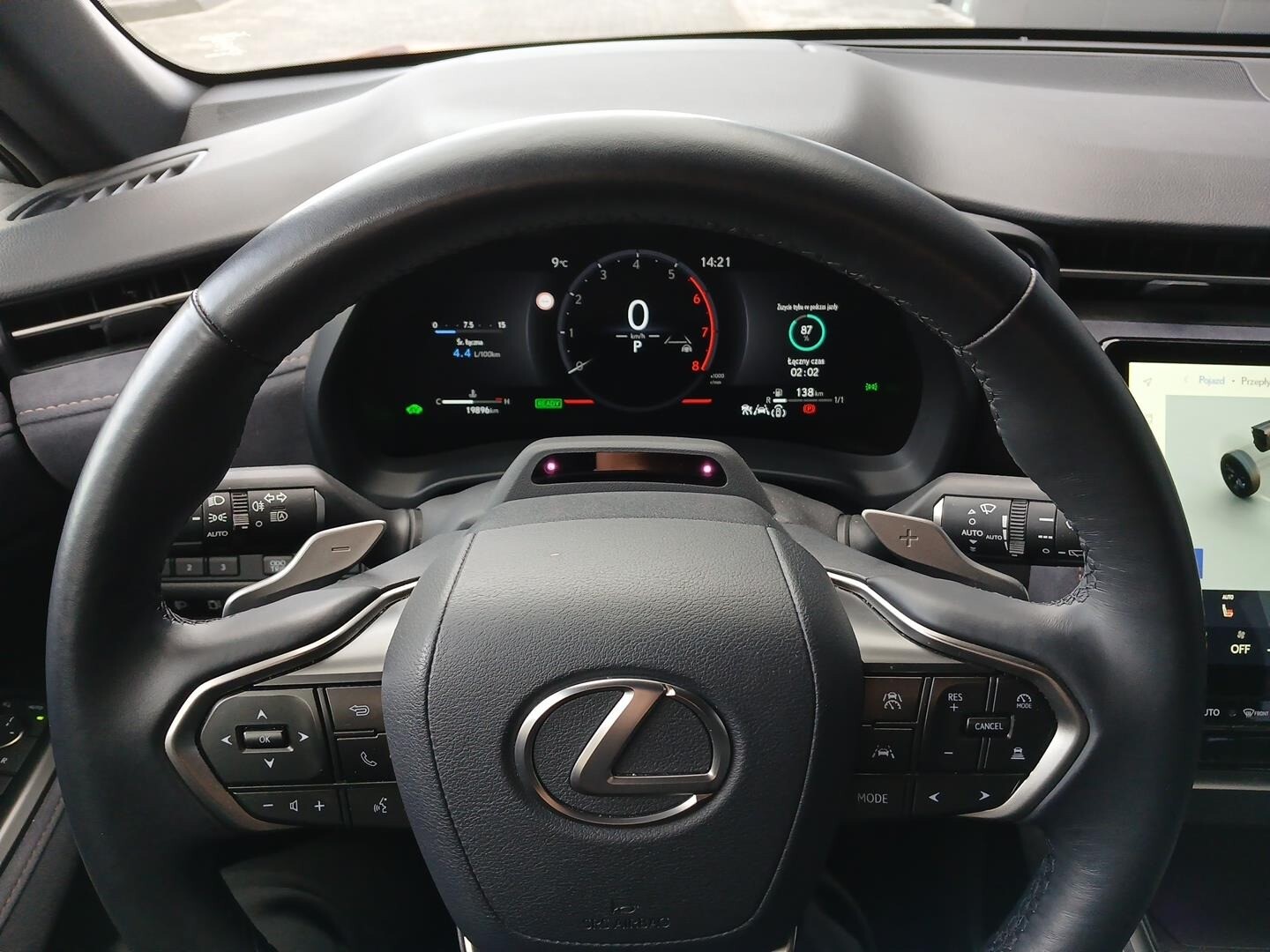 Lexus LBX
