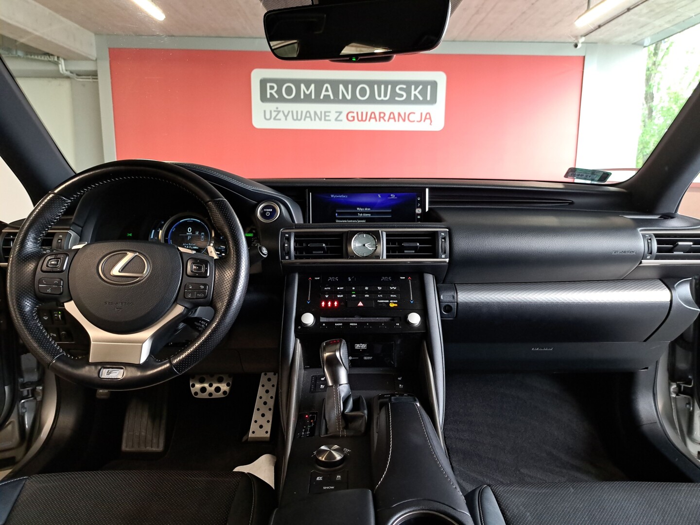 Lexus IS