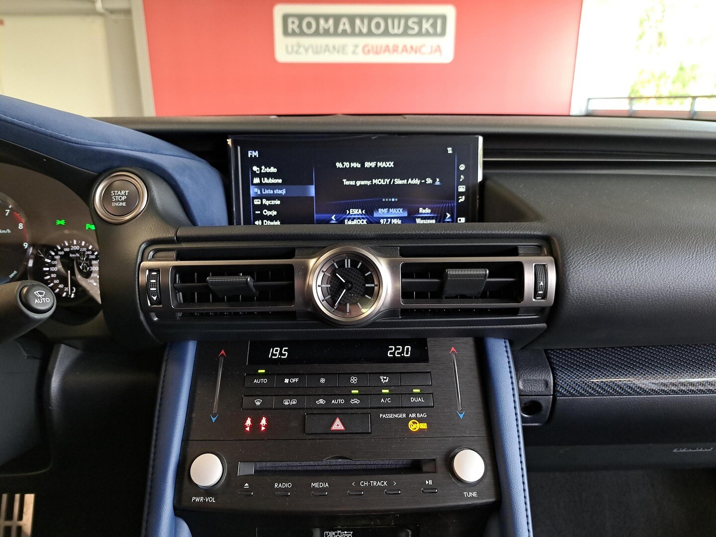 Lexus RC