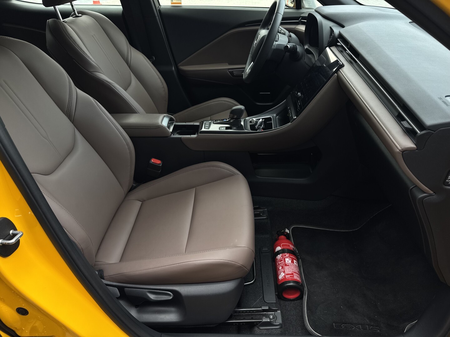 Lexus LBX