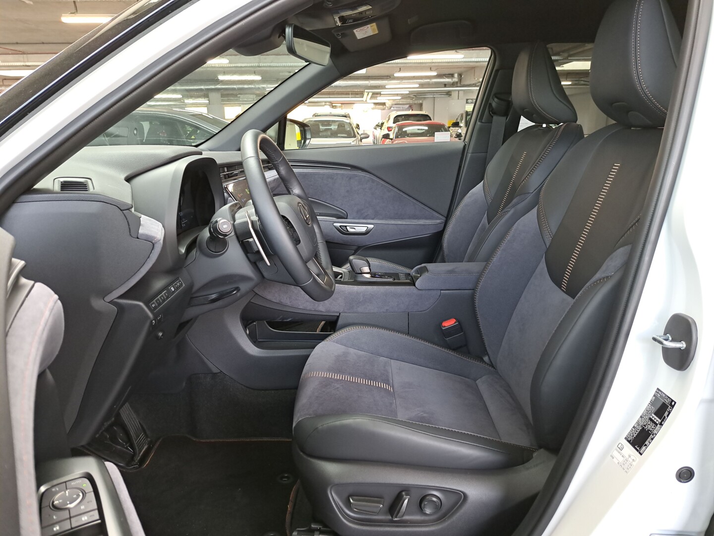Lexus LBX