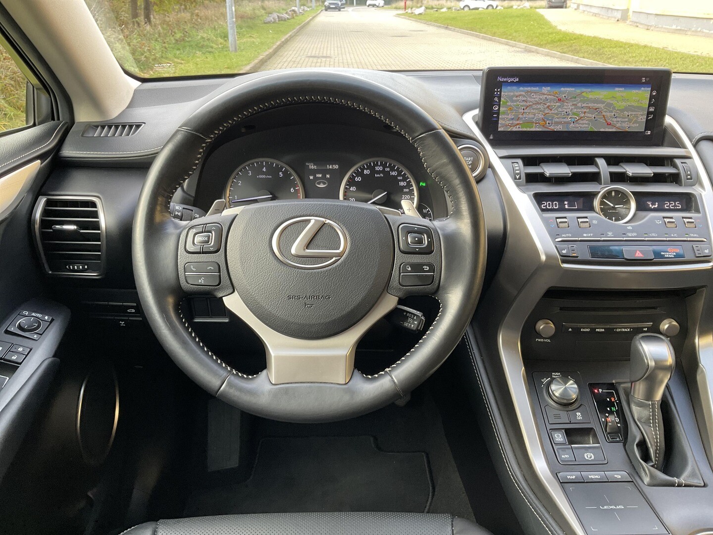 Lexus NX